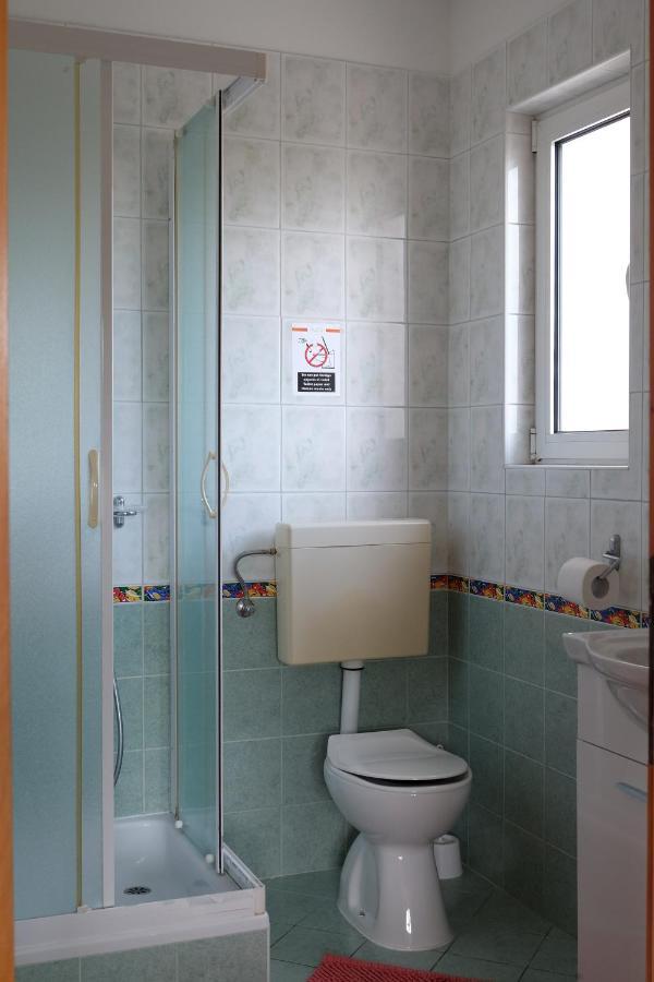 Apartman Precca Supetarska Draga Exterior foto